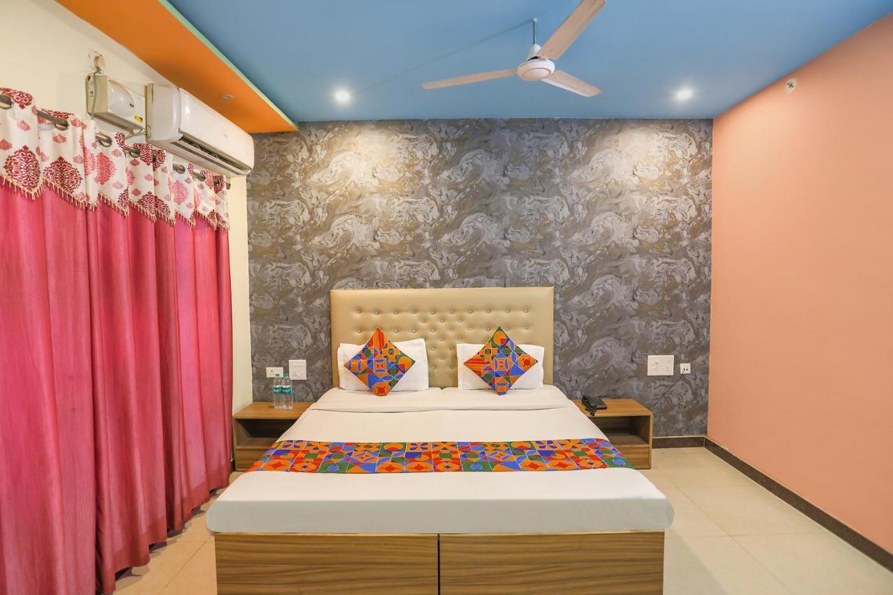 Fabhotel Kriti Green Varanasi Exterior photo
