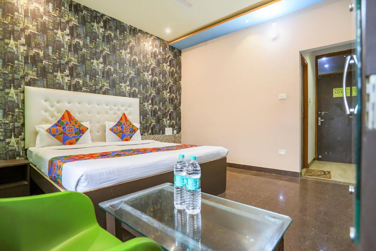 Fabhotel Kriti Green Varanasi Exterior photo